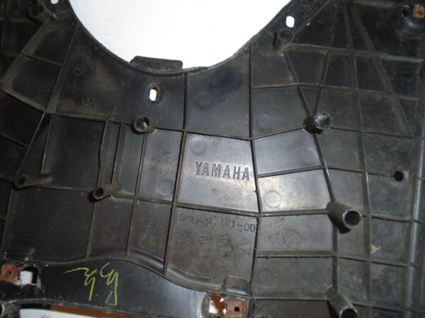 FLOOR PANEL – YAMAHA CYGNUS X 125 ( 2003 – 2006)